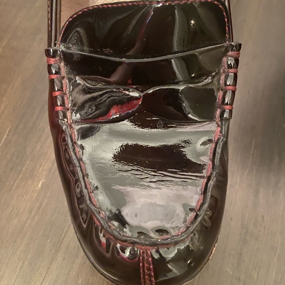 Michael Kors Deep Maroon Patent Loafer Style Heels - Picture 5 of 7